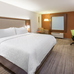 Hotel Holiday Inn Express & Suites Edmonton Sw - Windermere cazare Edmonton
