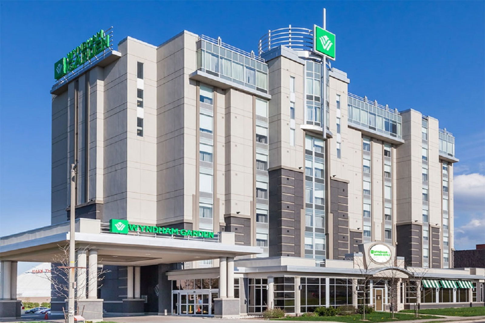 Hotel Wyndham Garden Niagara Falls Fallsview
