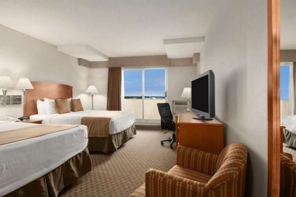 Hotel Ramada Edmonton South