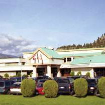 Hotel Sandman Hotel & Suites Kelowna cazare Kelowna