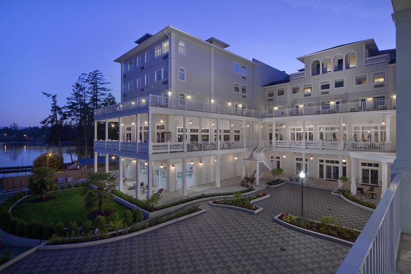 Hotel Prestige Oceanfront Resort Sooke