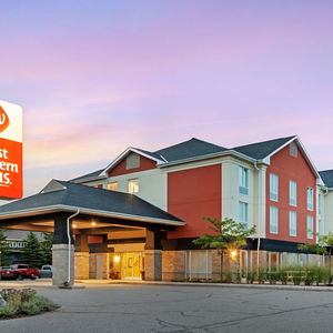 Hotel Best Western Plus Muskoka Inn cazare Huntsville