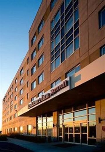 Hotel Residence Inn Montreal Airport