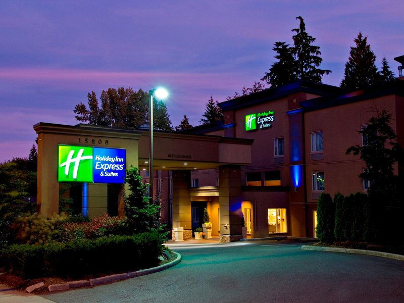 Hotel Holiday Inn Express & Suites Surrey
