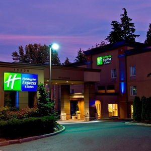 Hotel Holiday Inn Express & Suites Surrey cazare Surrey