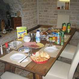 Hotel Villa Larsen cazare Omis