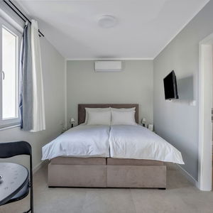 Hotel Studio Apartments Yucca 2Min To The Sea cazare Trogir