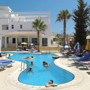 Sejur Petrosana Hotel Apts vacanta Ayia Napa