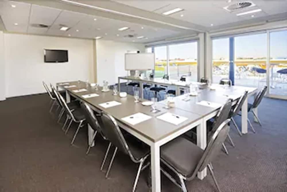 Hotel Mantra Melbourne Melton