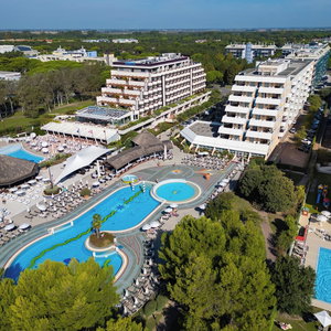 Hotel Aparthotel Holiday cazare Bibione