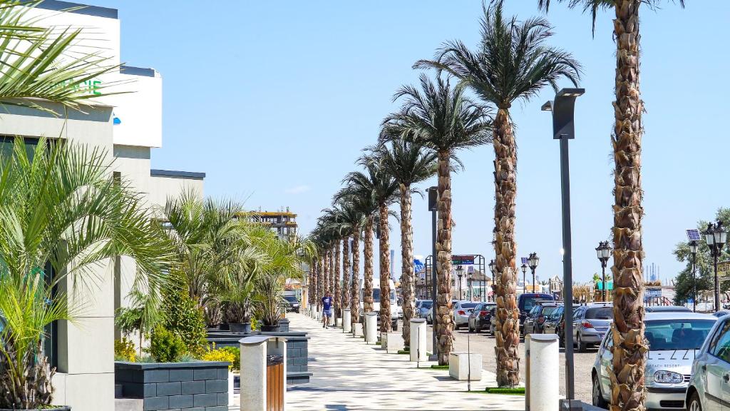 Alezzi Beach Resort
