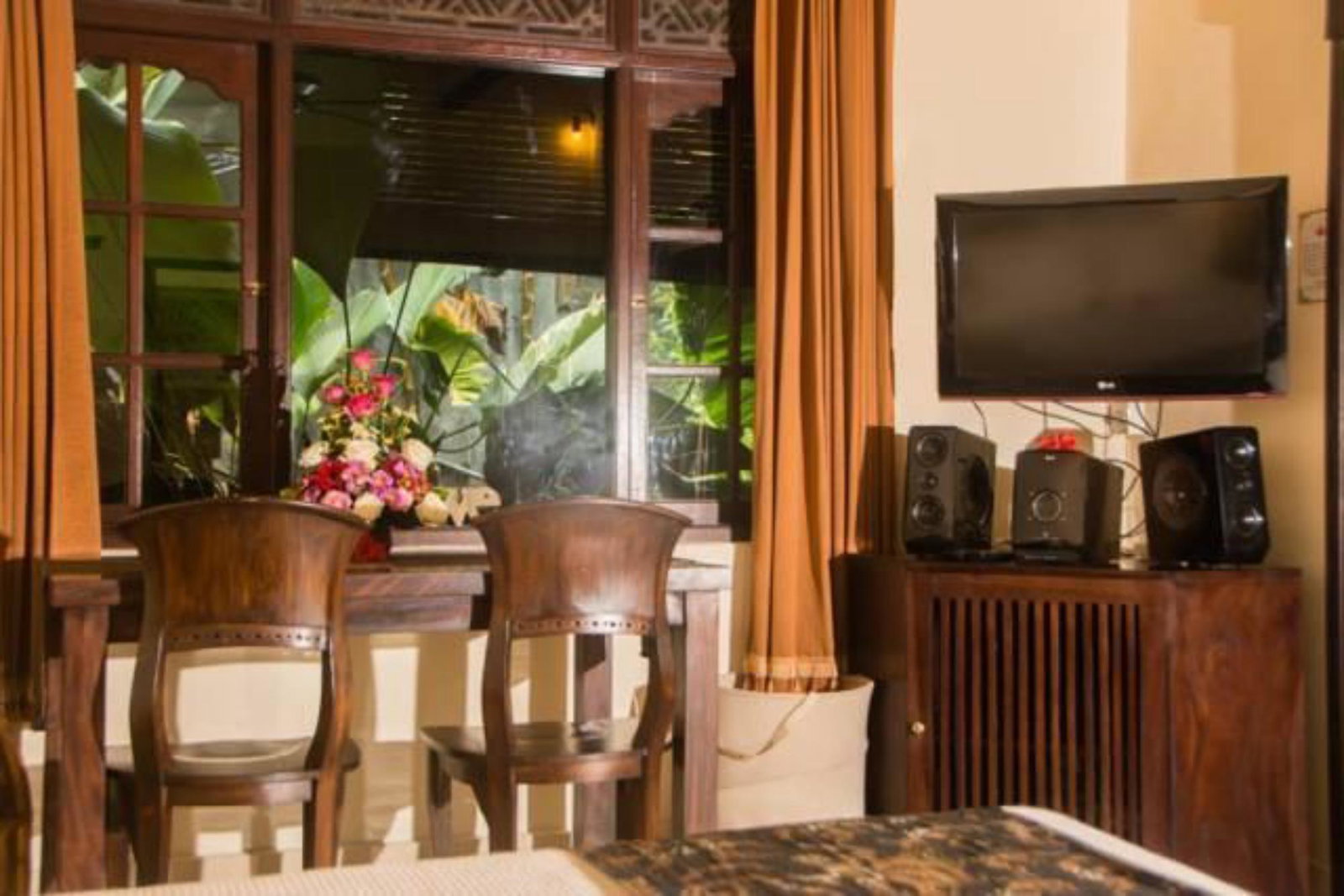 Hotel Lily Lane Villas