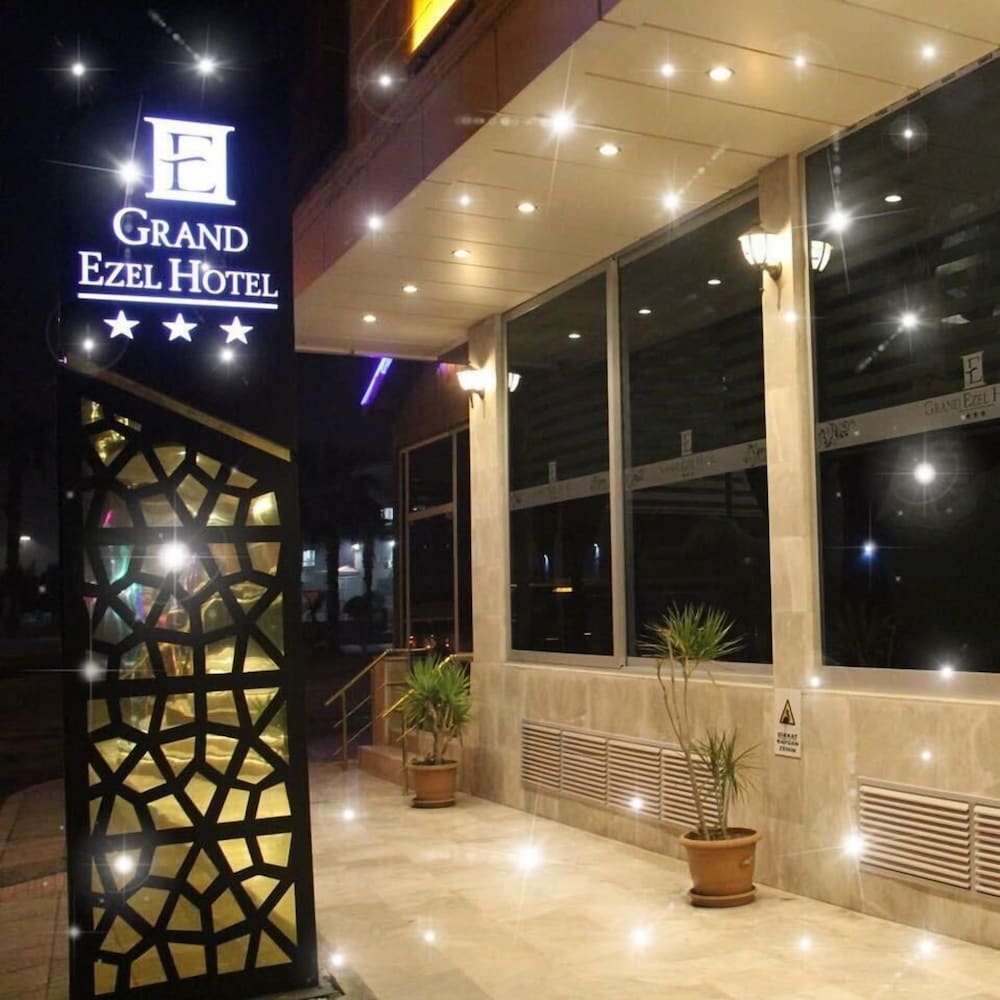 Hotel Grand Ezel Hotel