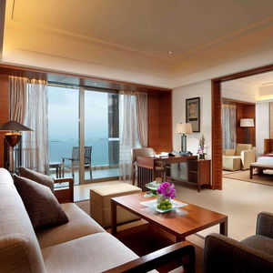 Hotel Pullman Oceanview Sanya Bay Resort & Spa cazare Sanya