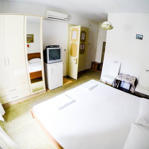 Hotel Accommodation Vitaic cazare Korcula