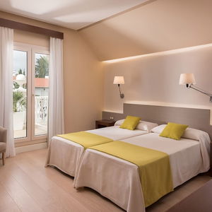 Hotel Quinta Real Granada cazare Granada