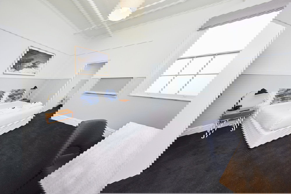 Hotel Bridgeview Hotel Willoughby