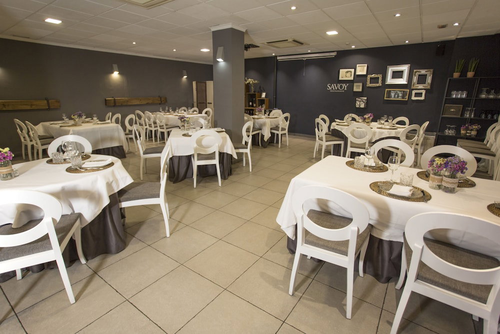 Hostal Savoy