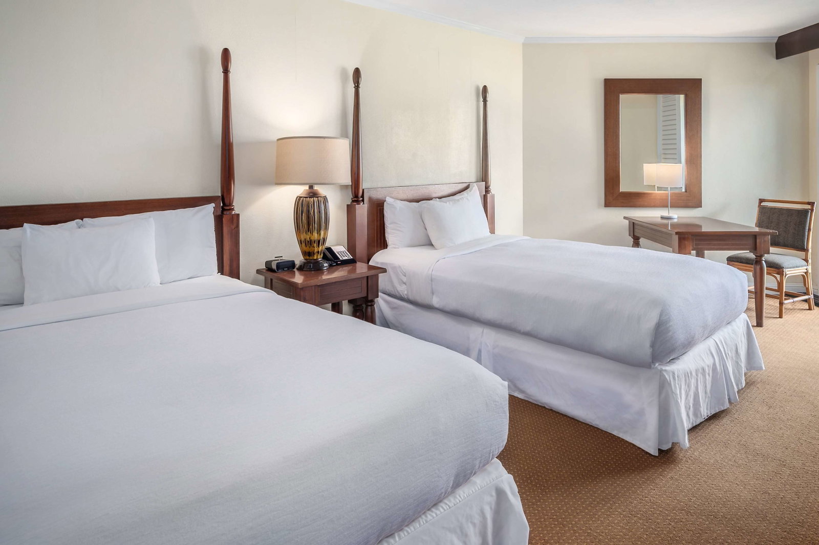 Outrigger Kaua'i Beach Resort & Spa