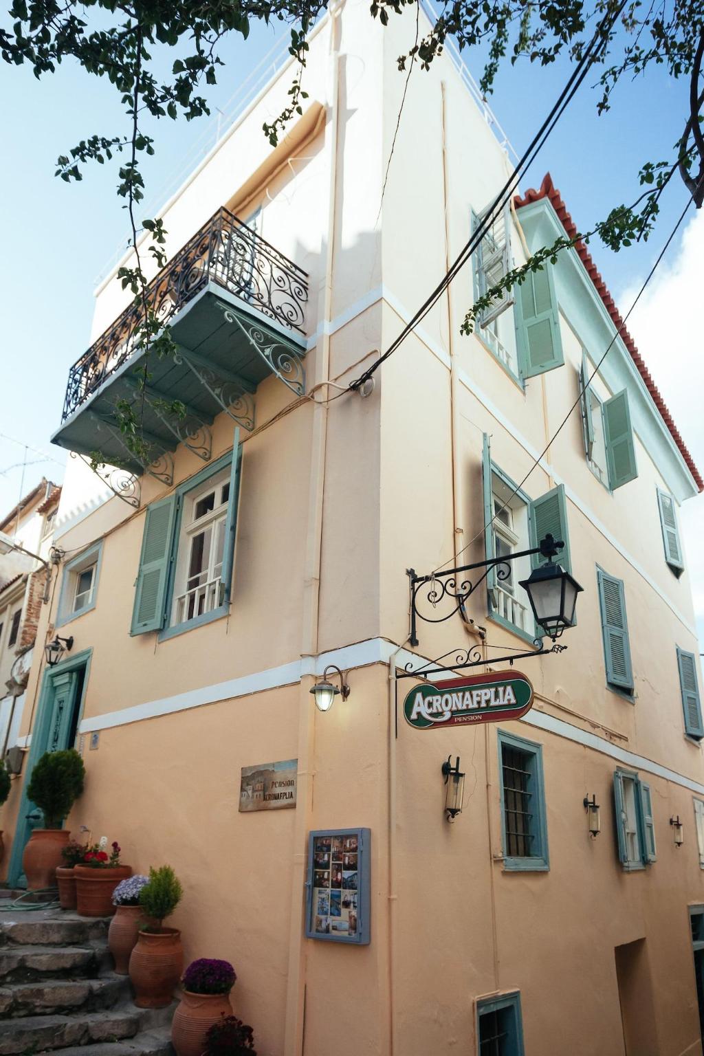 Acronafplia Pension Bandd