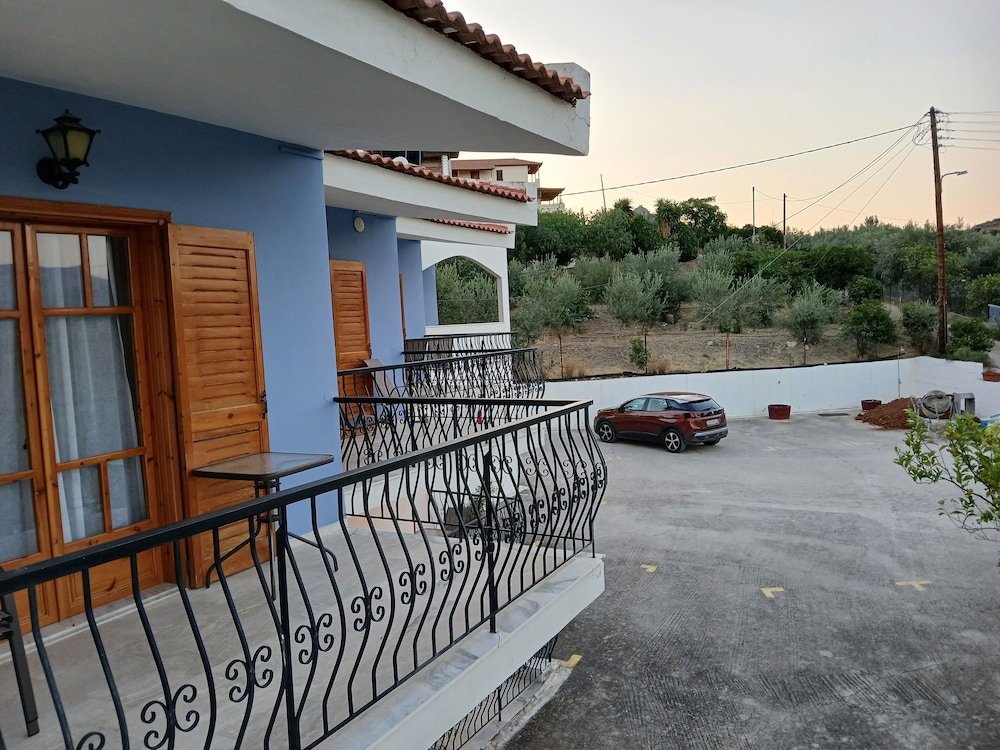 Hotel Tolo Blue Bay