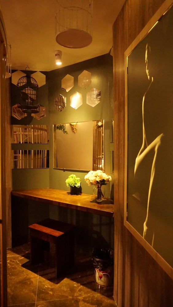 Hotel Cozi9 Theme Hotel