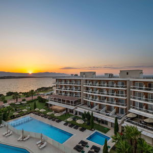 Hotel La Quinta By Wyndham Cesme cazare Cesme