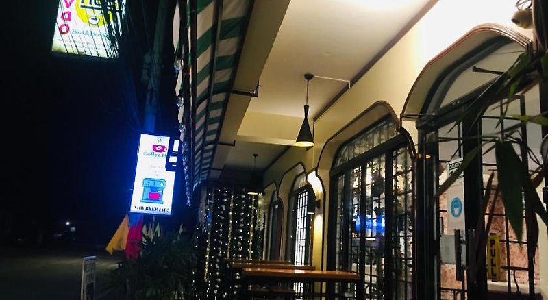 Hotel Davao Hub Bed And Breakfast