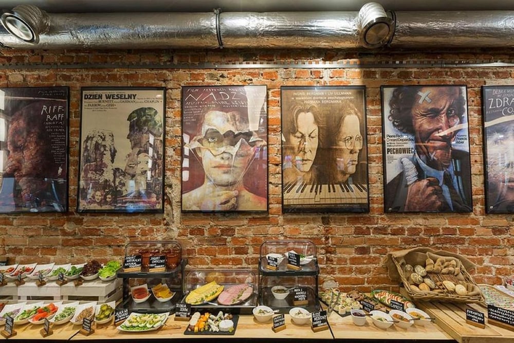 Hotel Stare Kino Cinema Residence