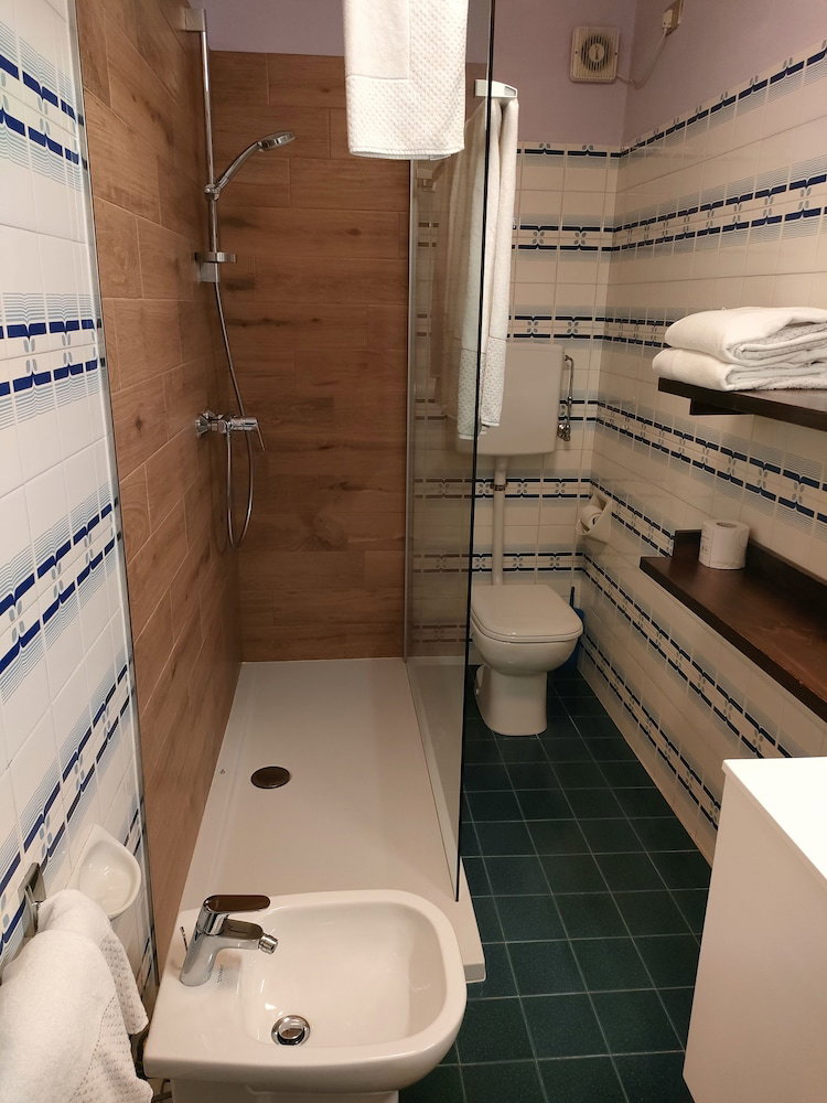 Roulette Apartments