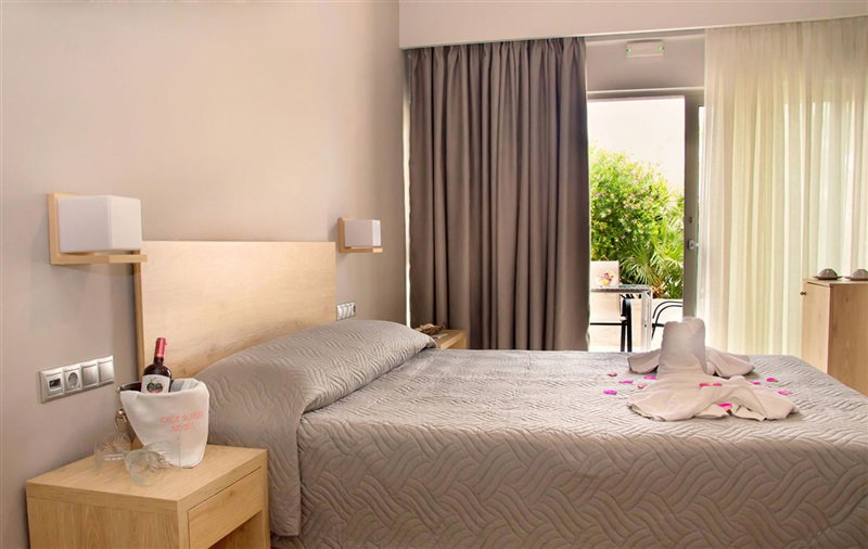 dal travel Resol Hotel (Ex. Liza Mary)