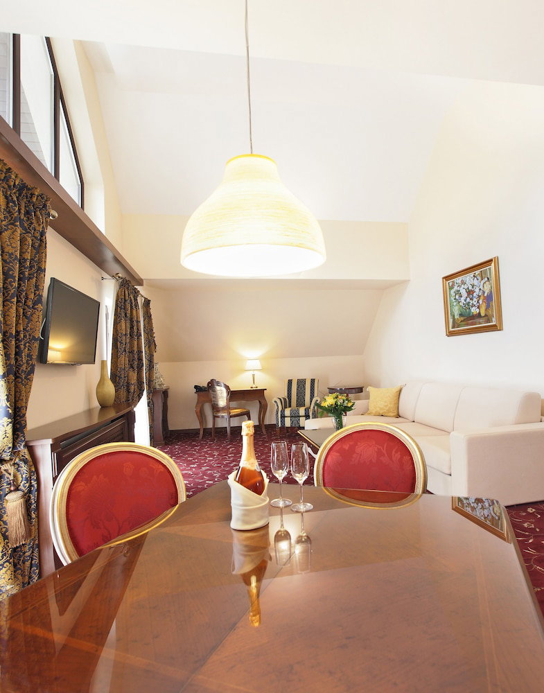Boutique Belvedere