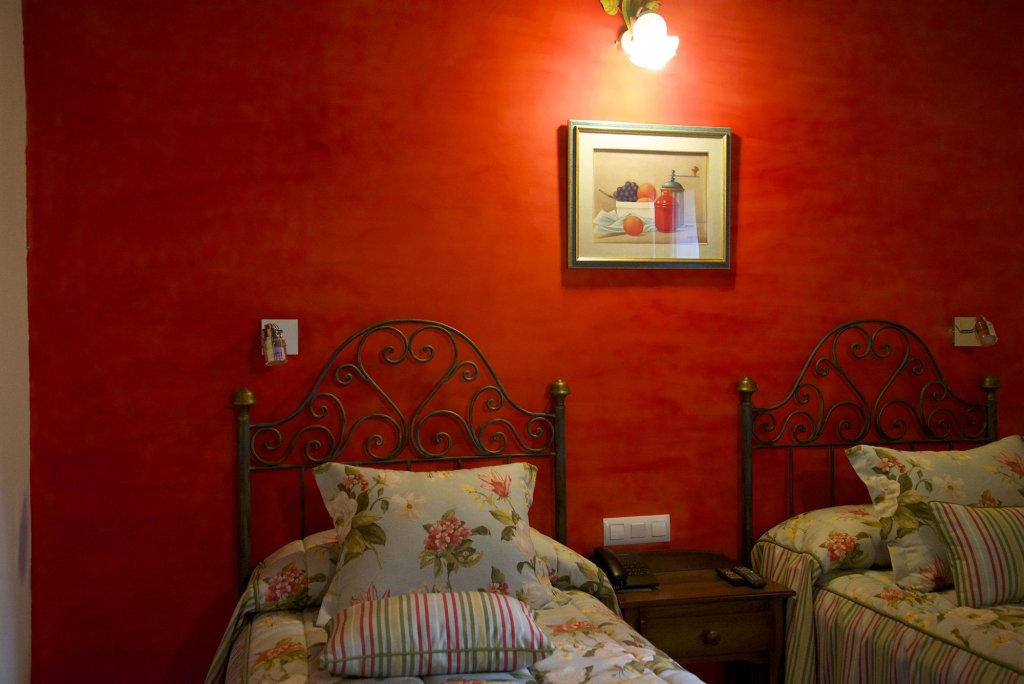 Hotel Rural Masia La Mota