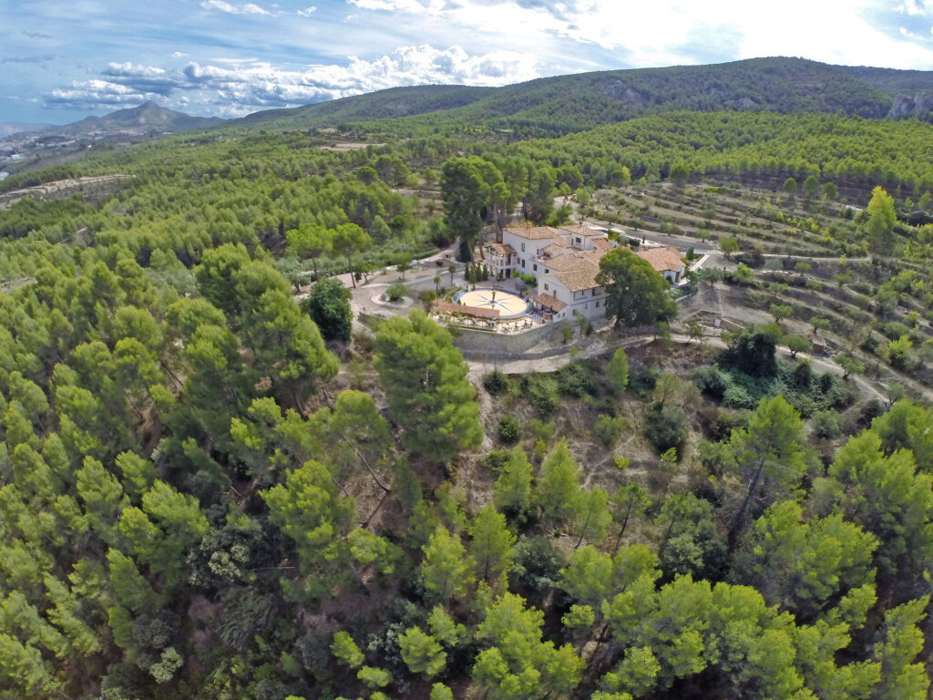 Hotel Rural Masia La Mota
