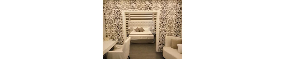 Hotel Mina Accomodation