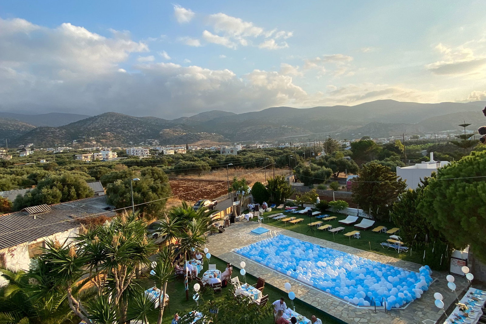 dal travel Marianna Studios