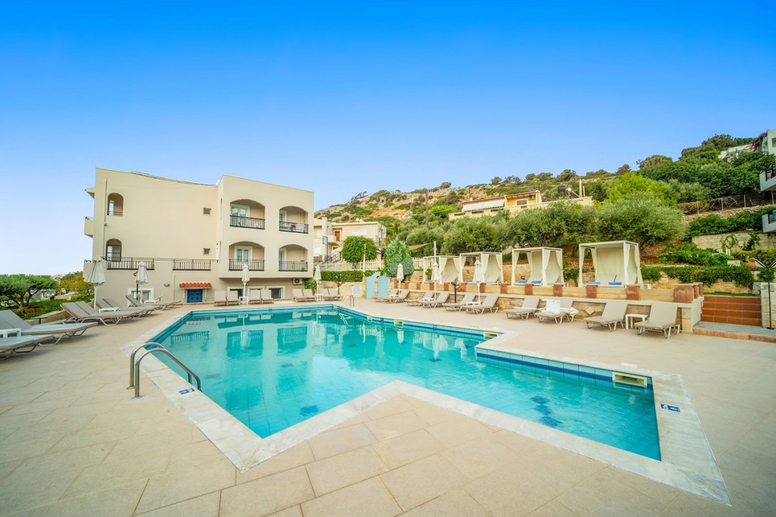dal travel Rainbow Apartments