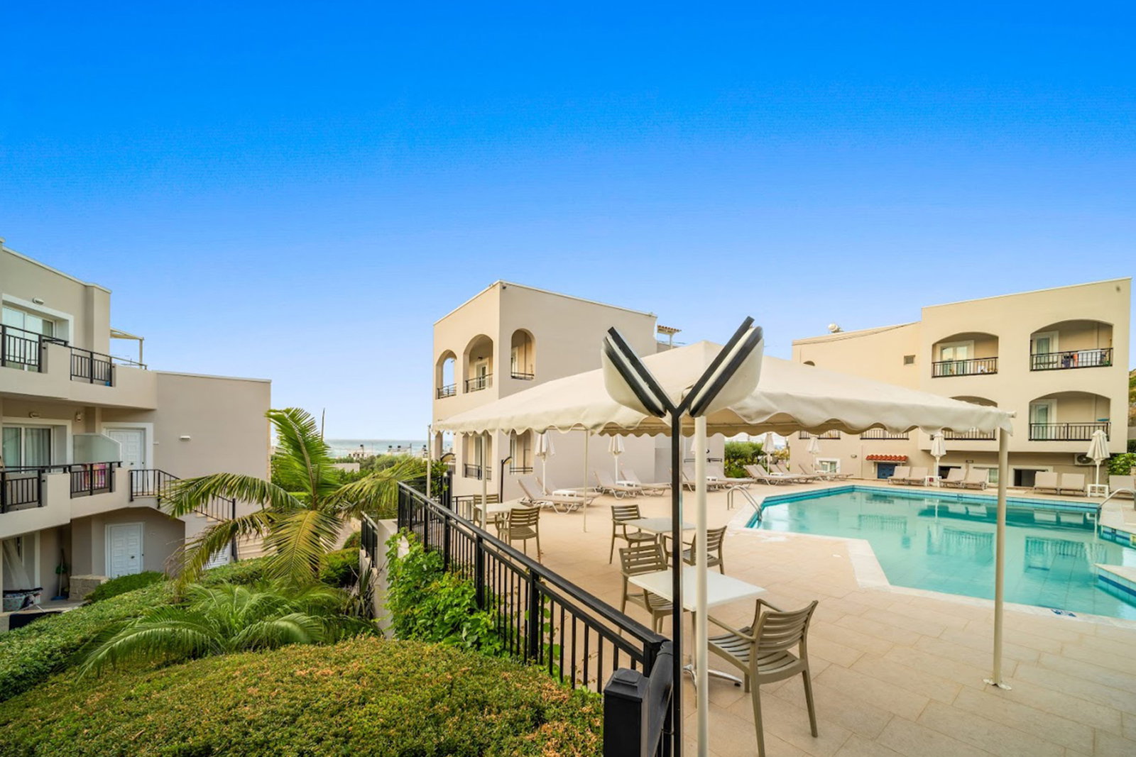 dal travel Rainbow Apartments