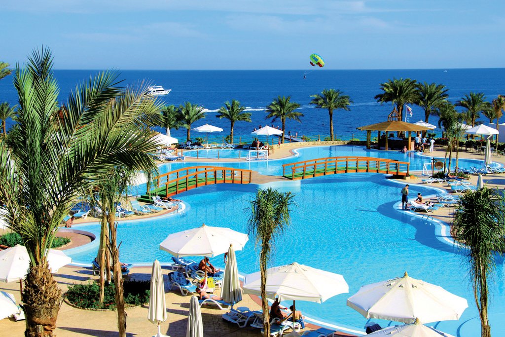Sunrise Diamond Beach Resort