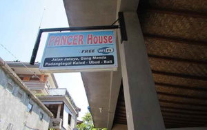 Hotel Pancer House cazare Ubud