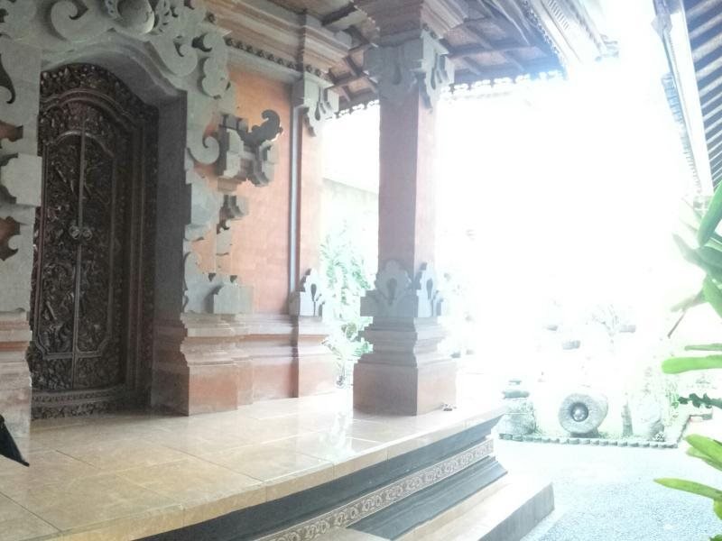 Pancer House