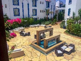 Naama Blue Hotel