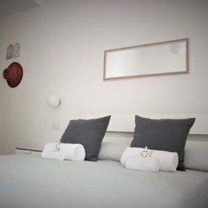 Hotel Affittacamere Real Rooms cazare La Spezia