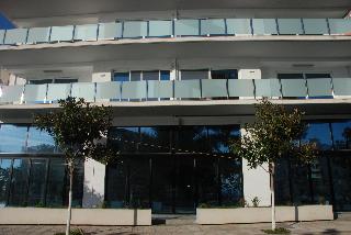 Summer Suite Hotel