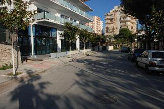 Summer Suite Hotel