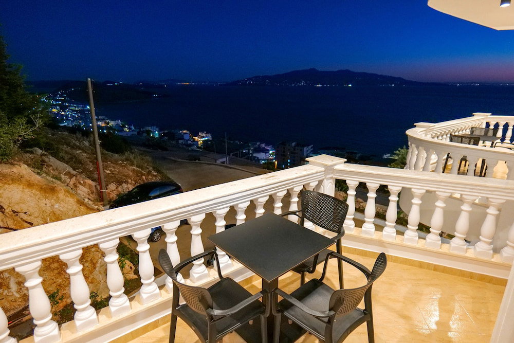 Sky Way Skk Luxury Apartments