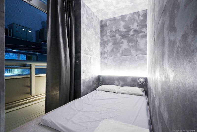 Hotel Book And Bed Tokyo Shinsaibashi