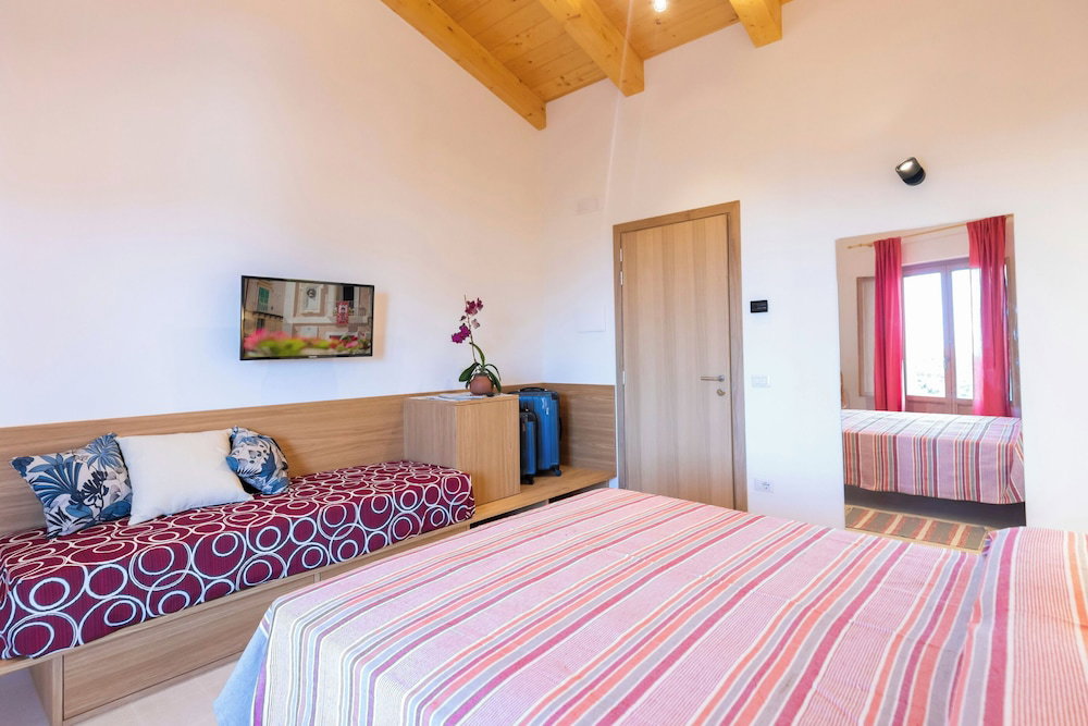Hibiscusuno Tropea Residence