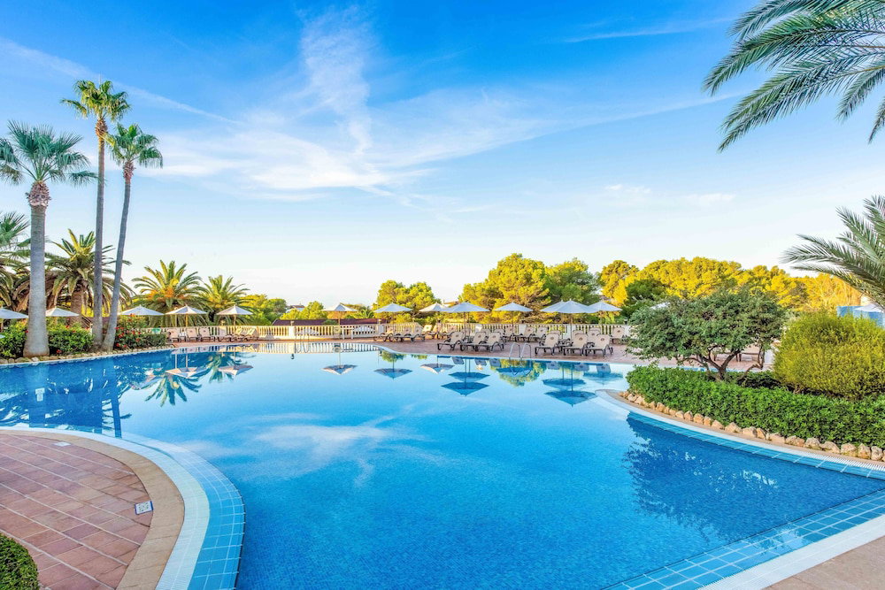 Valentin Son Bou Hotel & Apartments