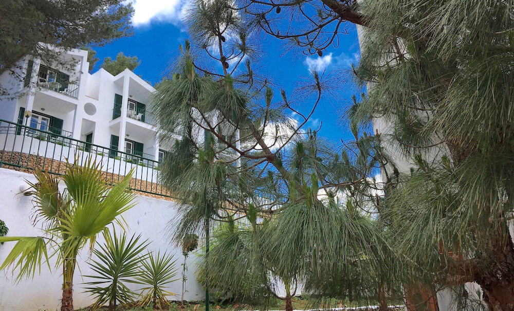 Hotel The Desmais